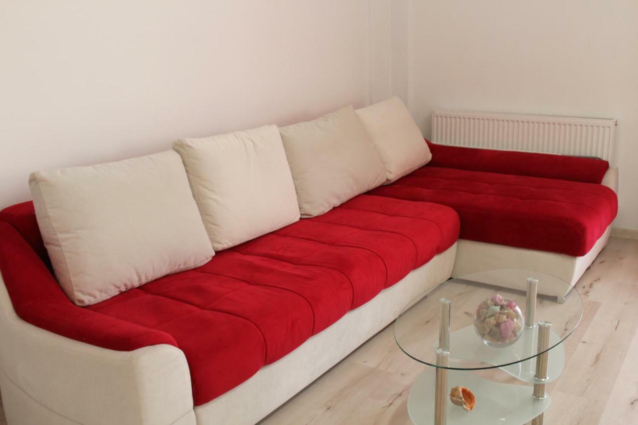 Apartament One Kazeboo 那沃达利 外观 照片